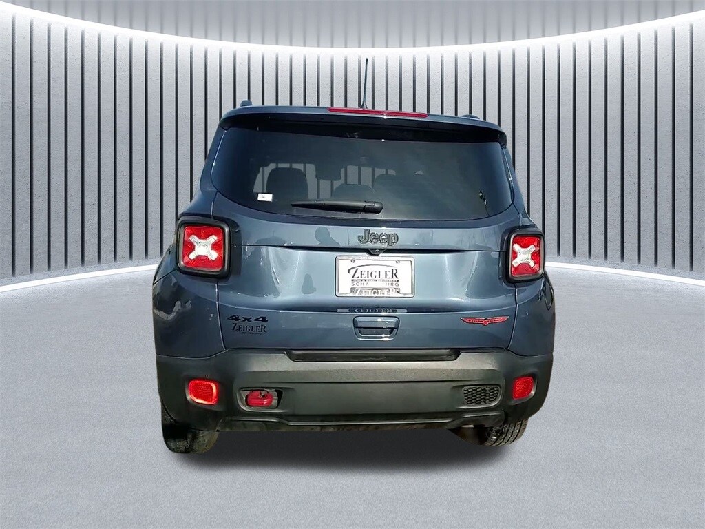 2023 JEEP RENEGADE - Image 4