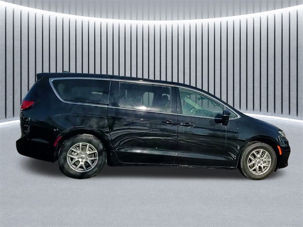 2024 CHRYSLER PACIFICA - Image 7