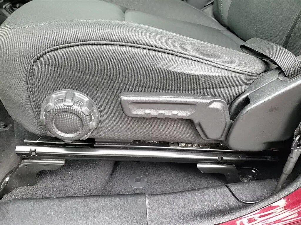 2021 JEEP WRANGLER - Image 13