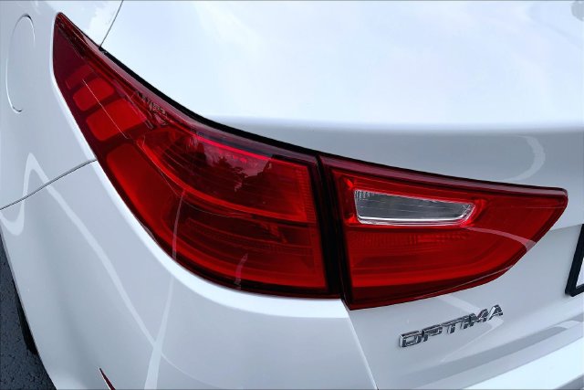 2015 Kia Optima EX - Photo 28