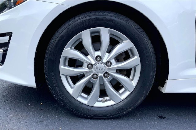 2015 Kia Optima EX - Photo 9