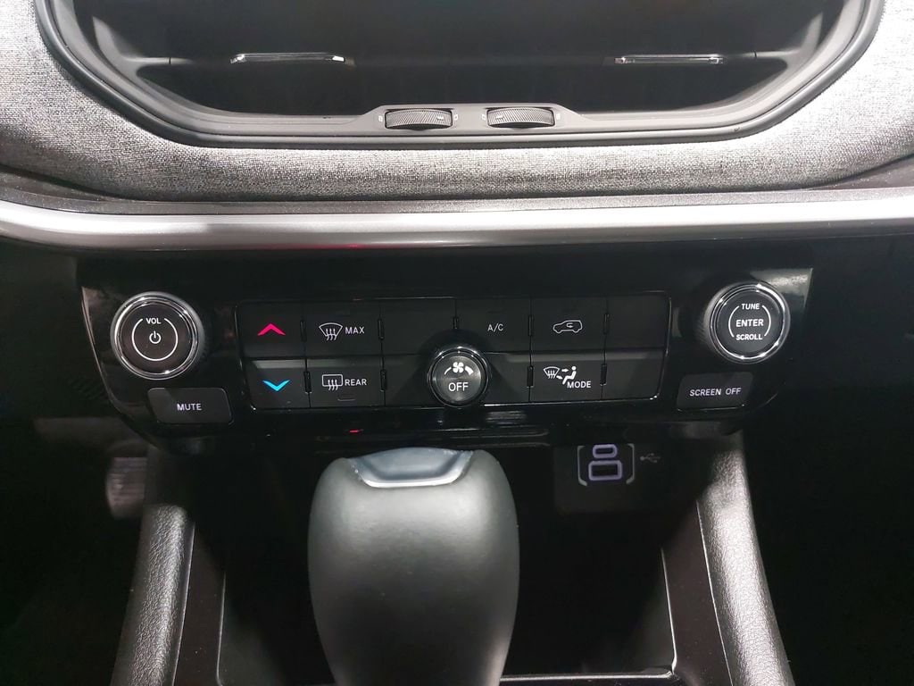 2025 JEEP COMPASS - Image 20