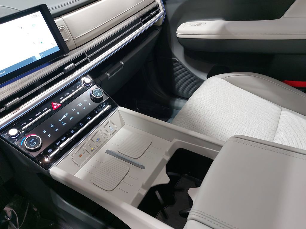 2025 HYUNDAI SANTA FE - Image 28