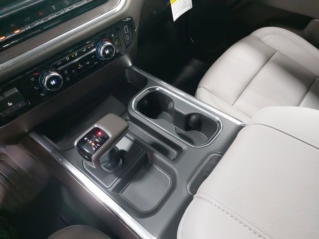 2026 GMC Sierra 1500 SLT - Photo 24