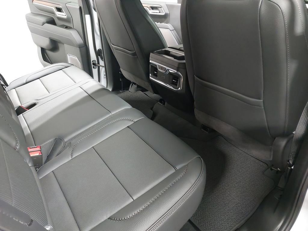 2025 GMC SIERRA HD - Image 11