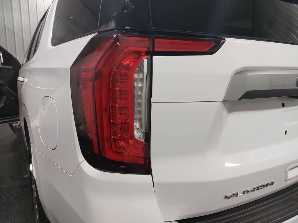 2021 GMC YUKON - Image 35