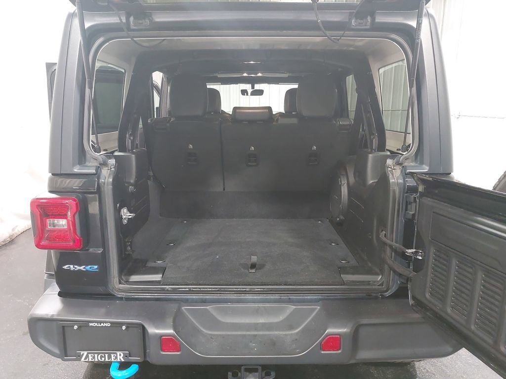2022 JEEP WRANGLER - Image 12