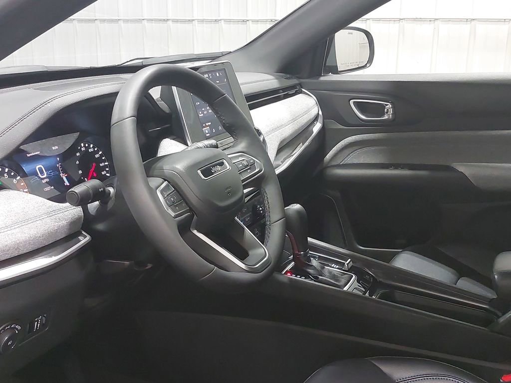 2025 JEEP COMPASS - Image 15
