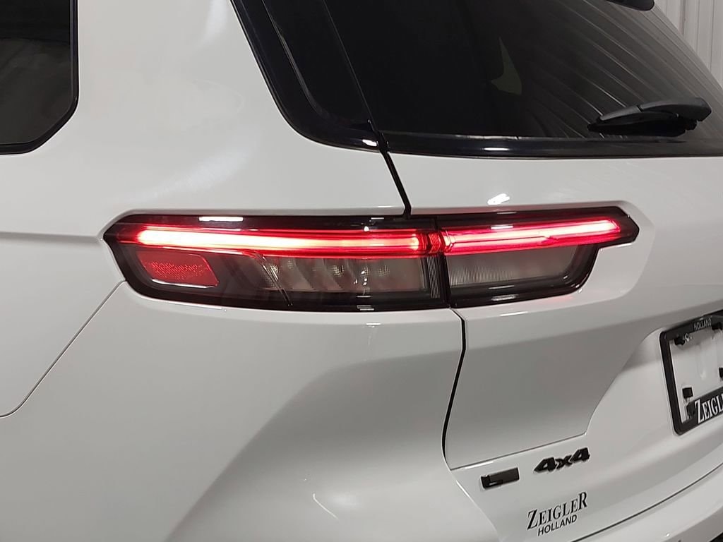 2023 JEEP GRAND CHEROKEE L - Image 37