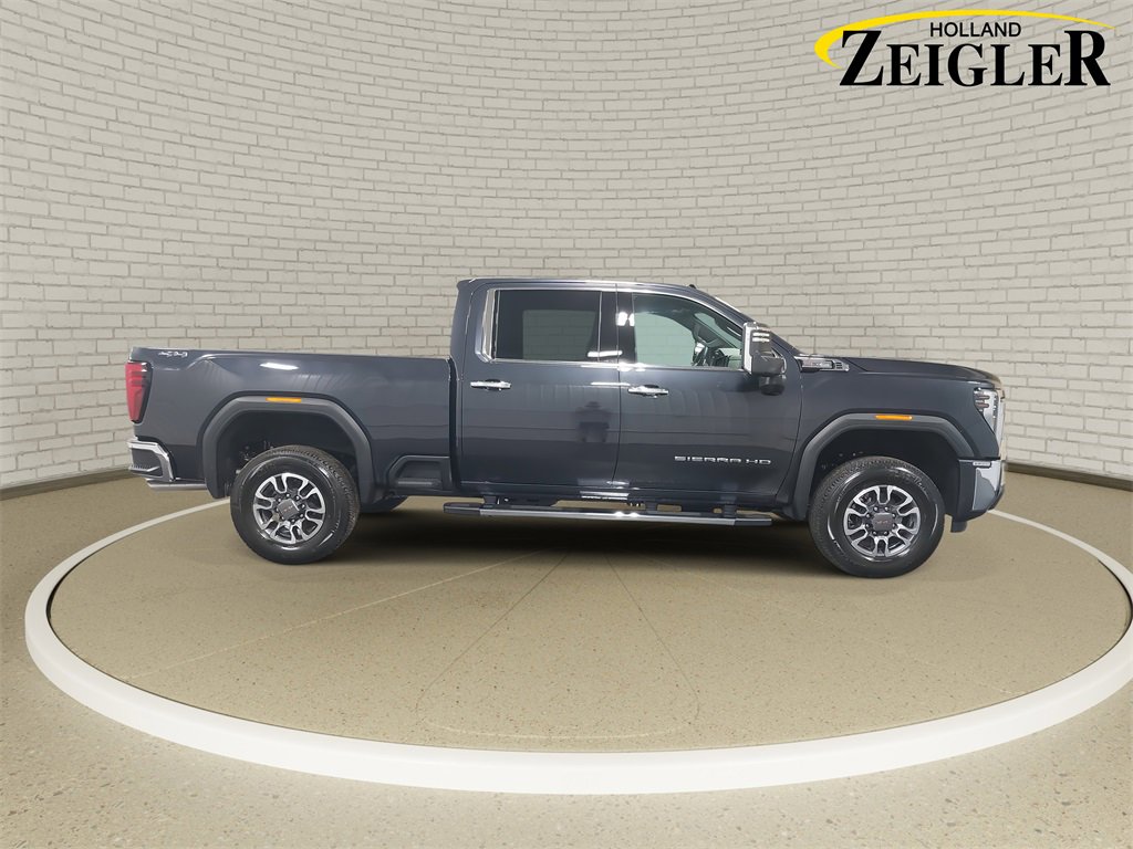 2026 Gmc Sierra 3500 HD SLT photo 4