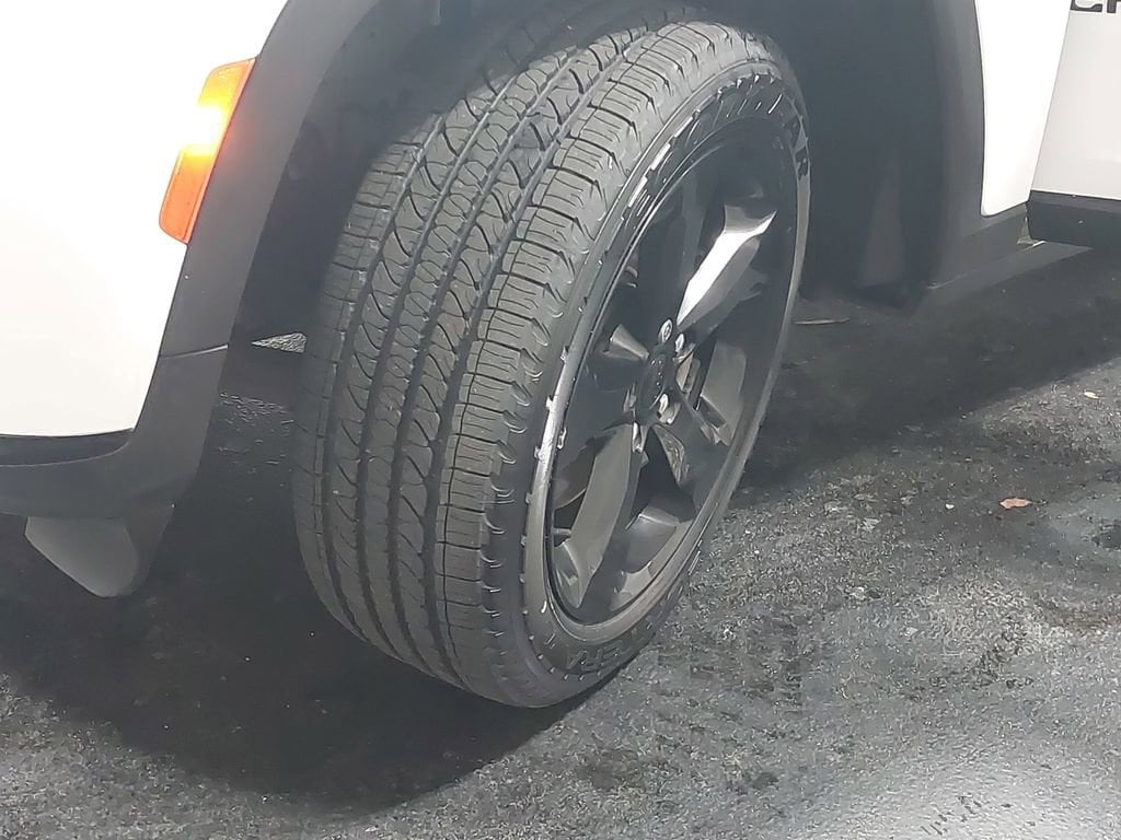 2023 JEEP GRAND CHEROKEE L - Image 35