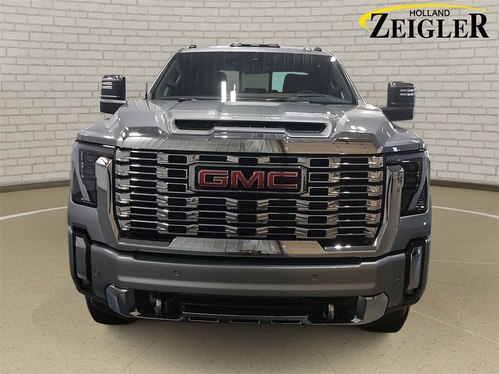 2025 Gmc Sierra 2500 HD Denali photo 2
