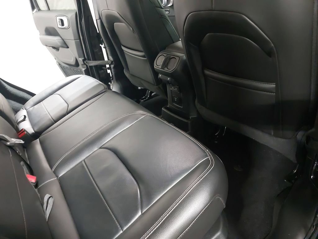 2022 JEEP WRANGLER - Image 11