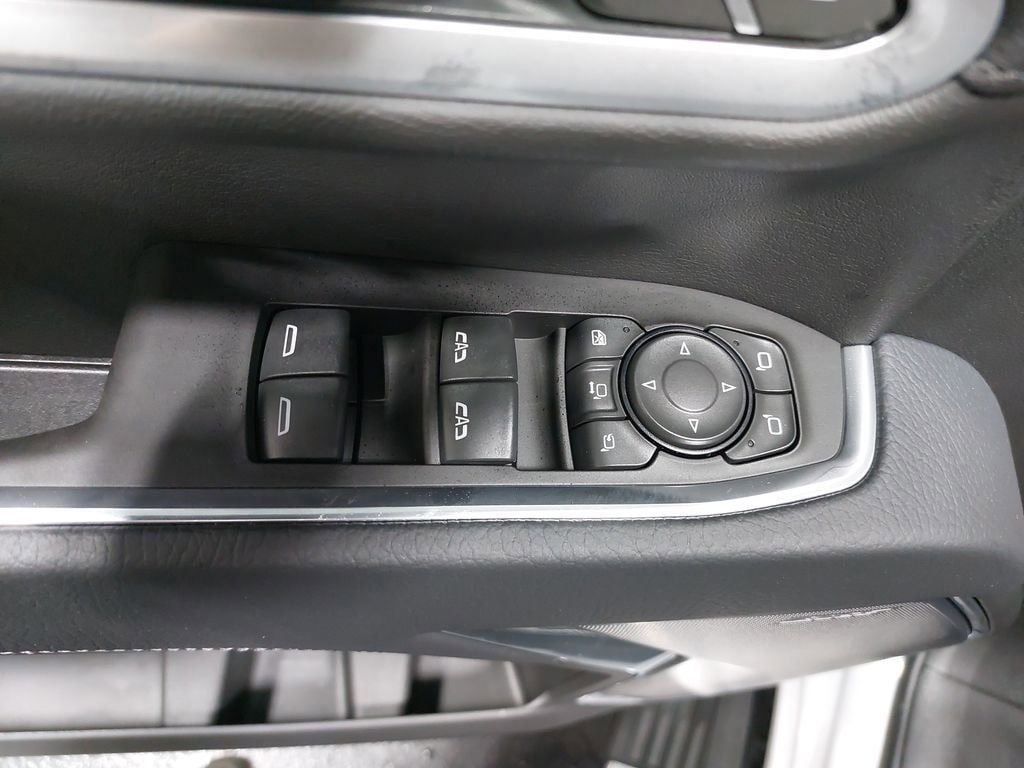 2025 GMC SIERRA HD - Image 29