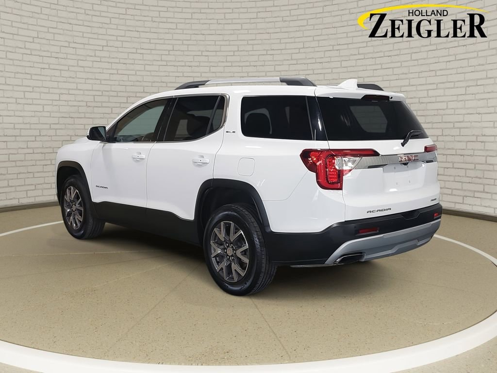 2023 GMC ACADIA - Image 7