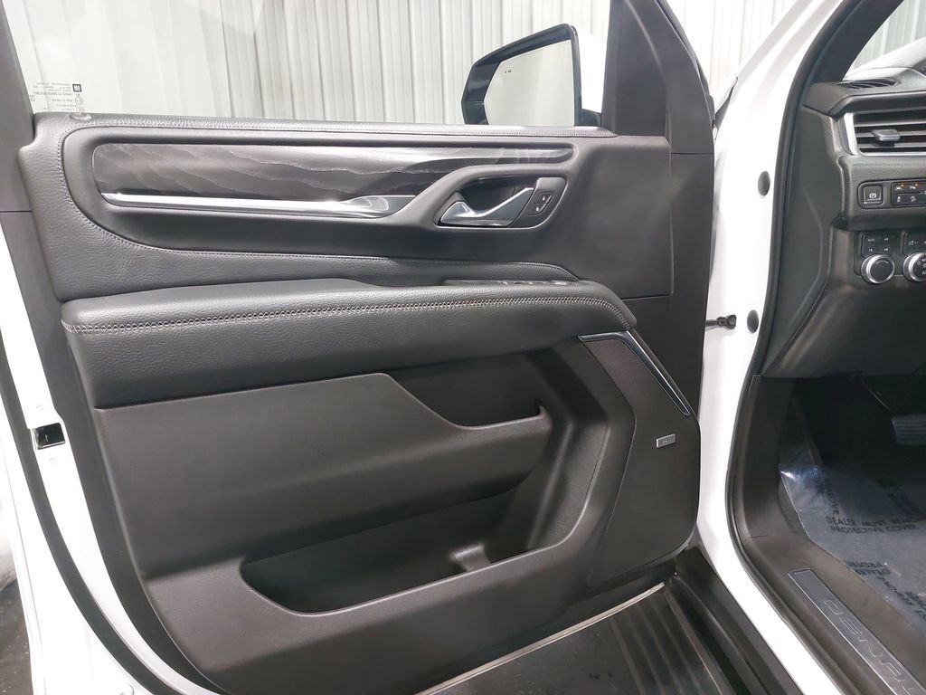 2021 GMC YUKON - Image 27