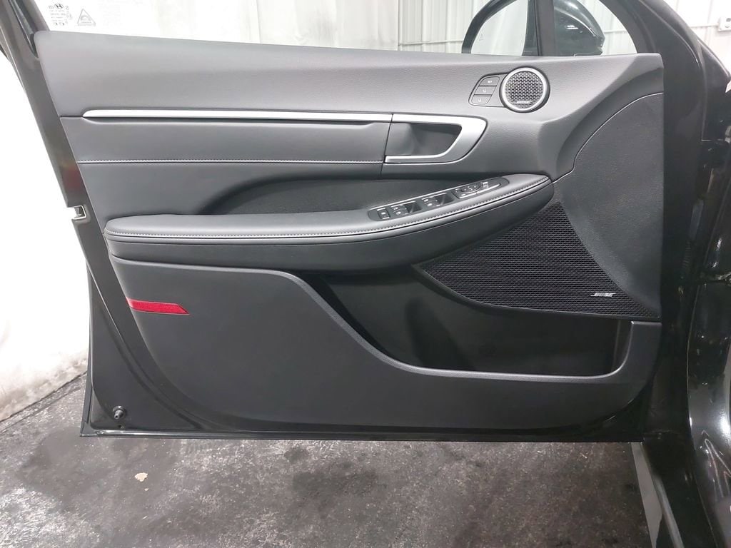 2025 HYUNDAI SONATA - Image 28