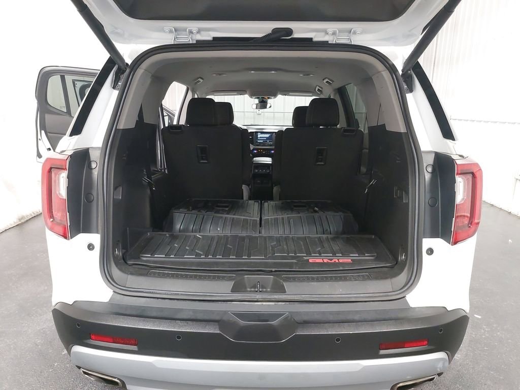 2023 GMC ACADIA - Image 14