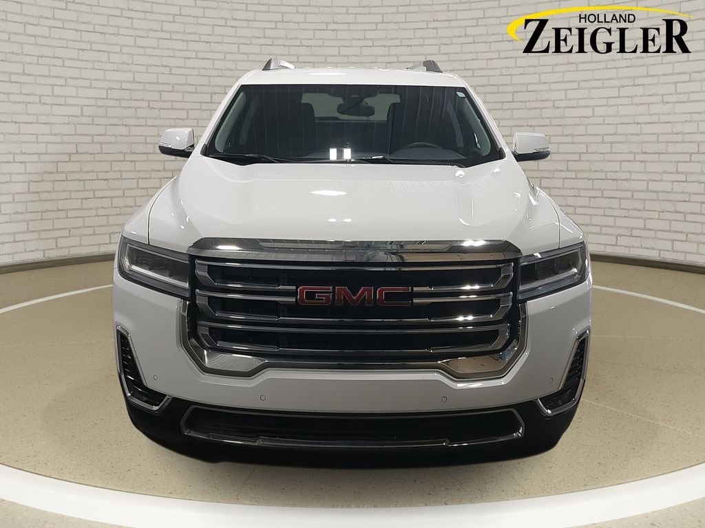 2023 GMC ACADIA - Image 2