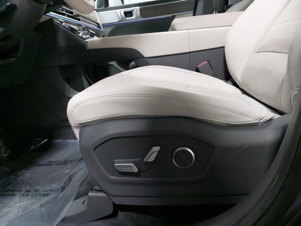 2025 HYUNDAI SANTA FE - Image 33