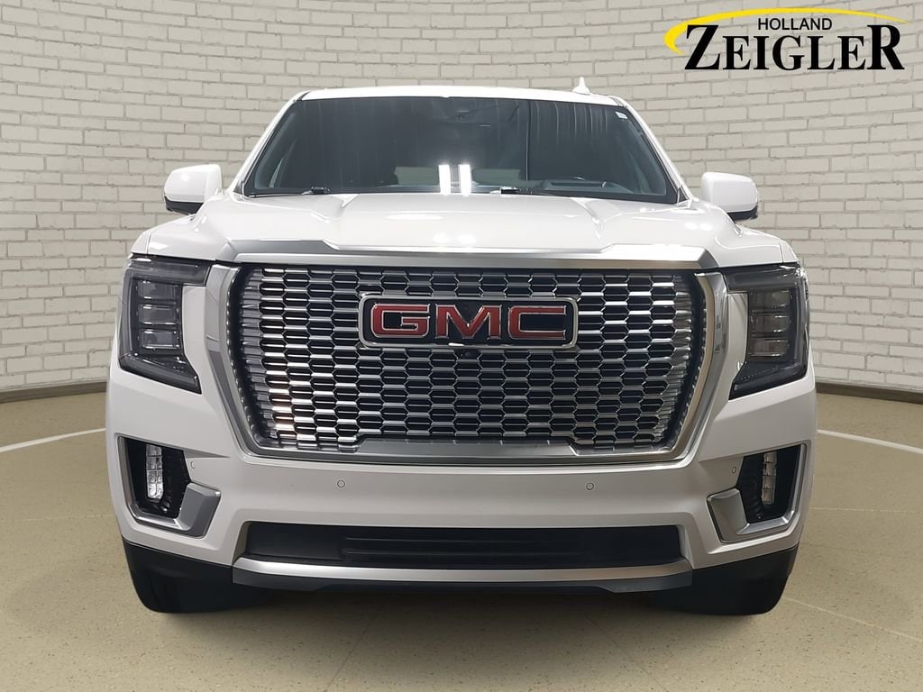 2021 GMC YUKON - Image 2