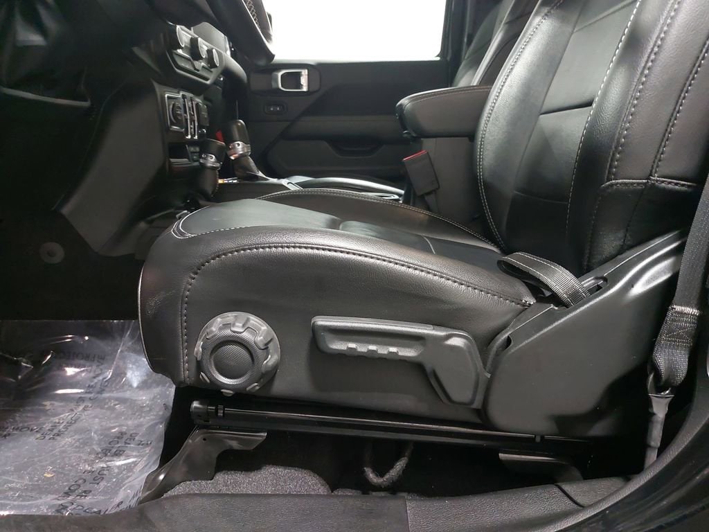 2022 JEEP WRANGLER - Image 29