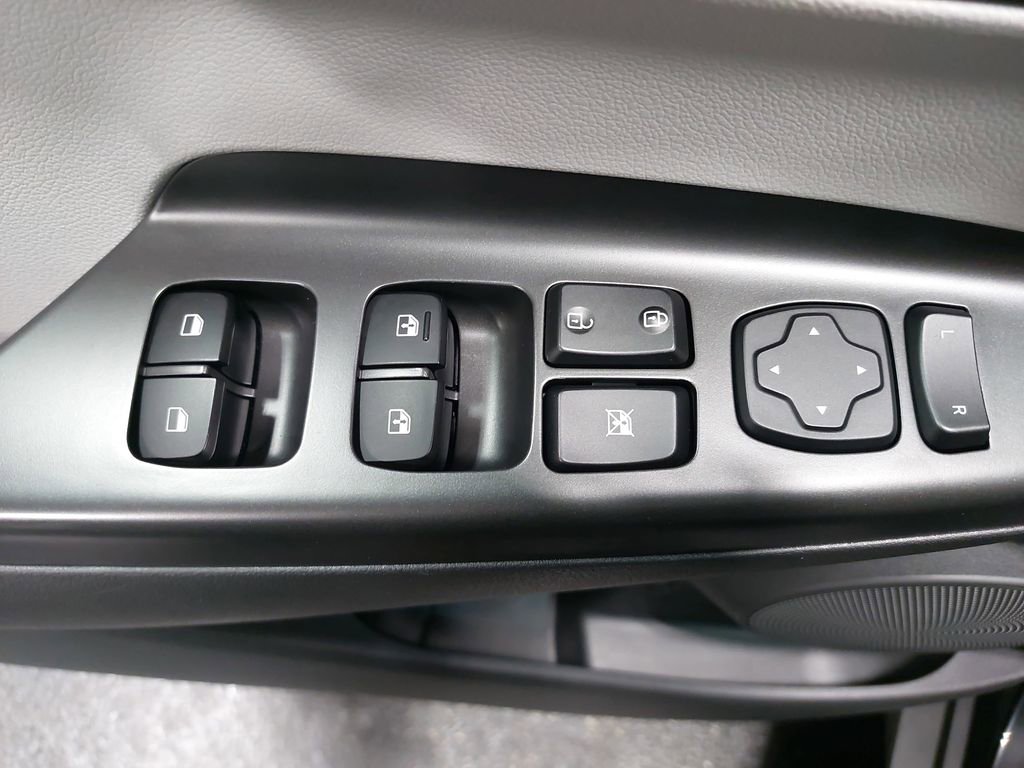2023 HYUNDAI KONA - Image 27