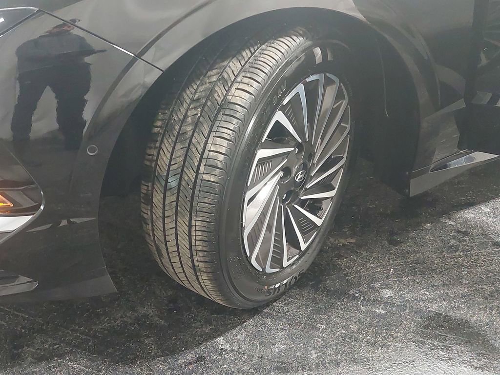 2025 HYUNDAI SONATA - Image 35
