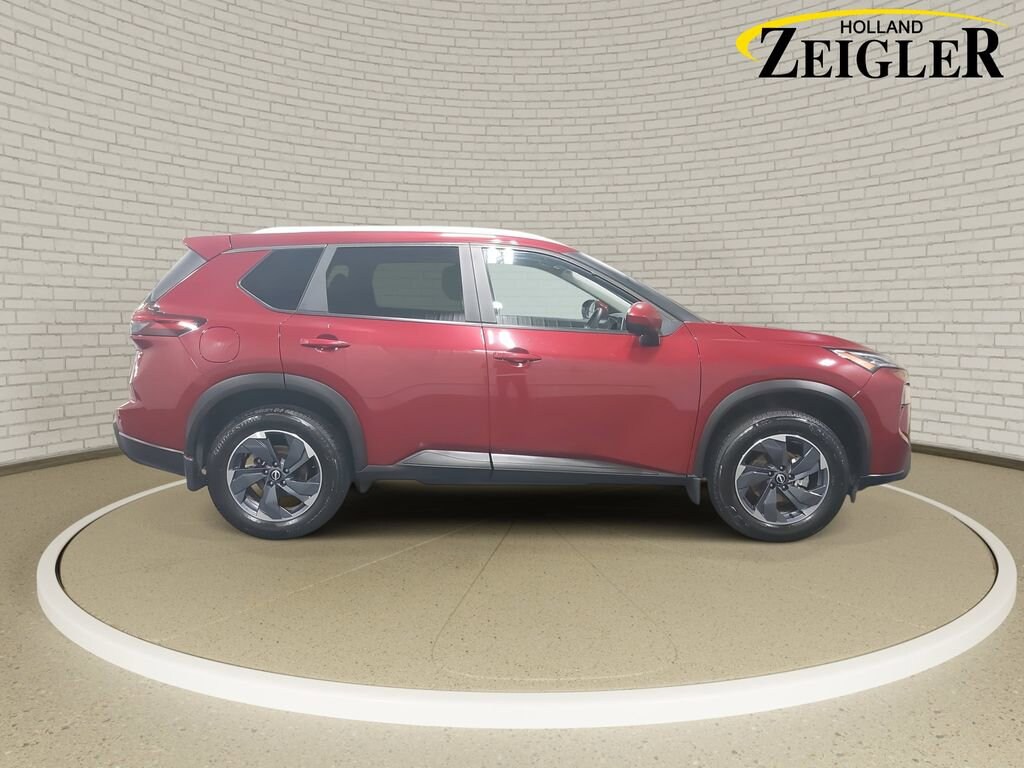 Used 2025 Nissan Rogue SV