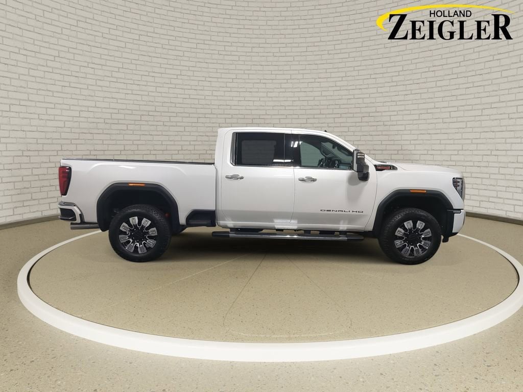 2025 GMC SIERRA HD - Image 4