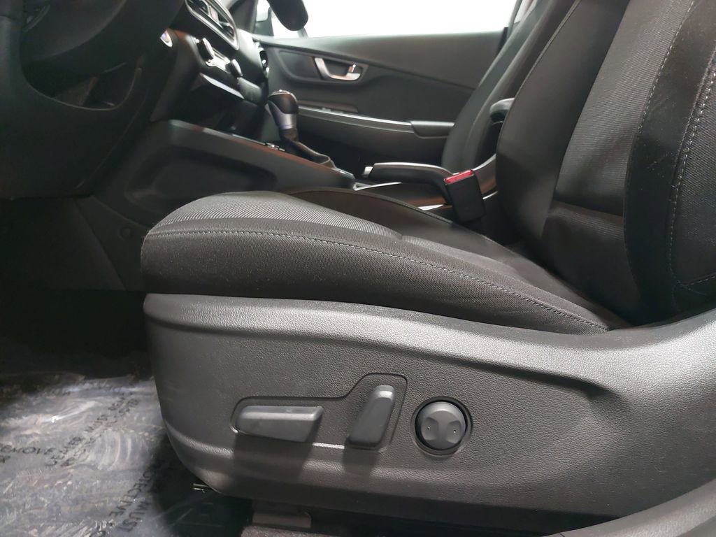 2023 HYUNDAI KONA - Image 29