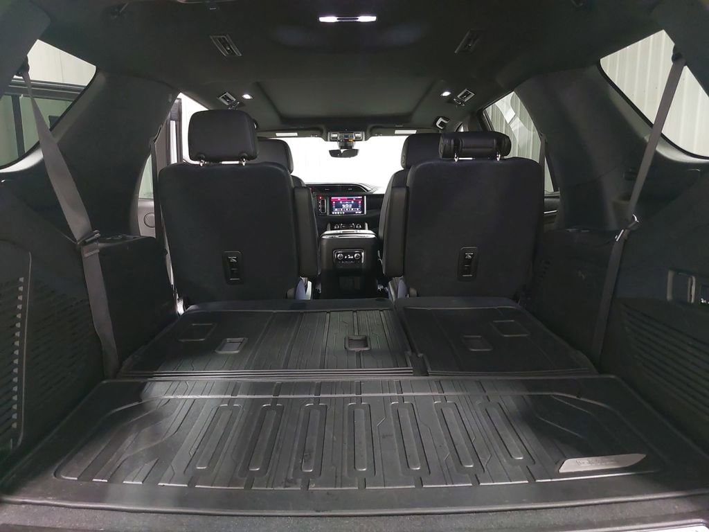 2021 GMC YUKON - Image 13