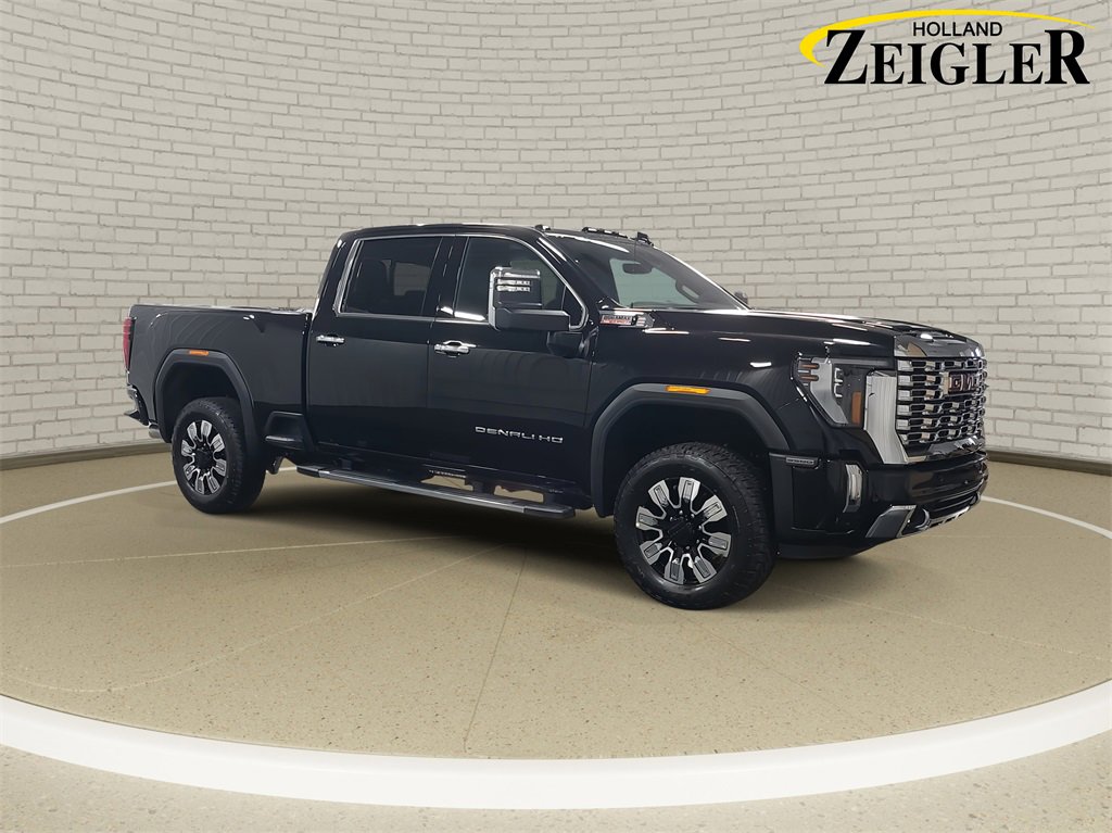 2026 Gmc Sierra 3500 HD Denali photo 3