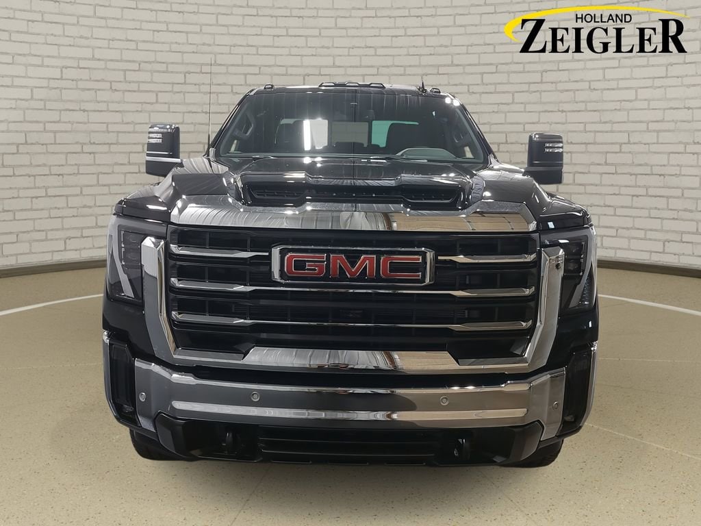 New 2025 GMC Sierra 2500 HD SLT Truck