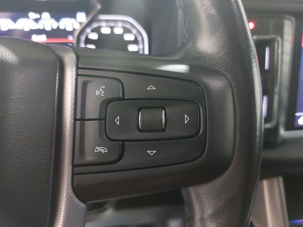 2021 GMC YUKON - Image 19