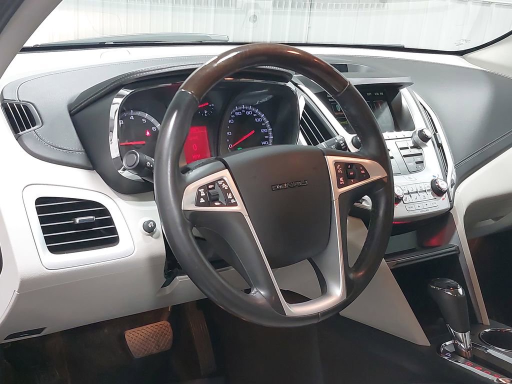 2016 GMC TERRAIN - Image 16