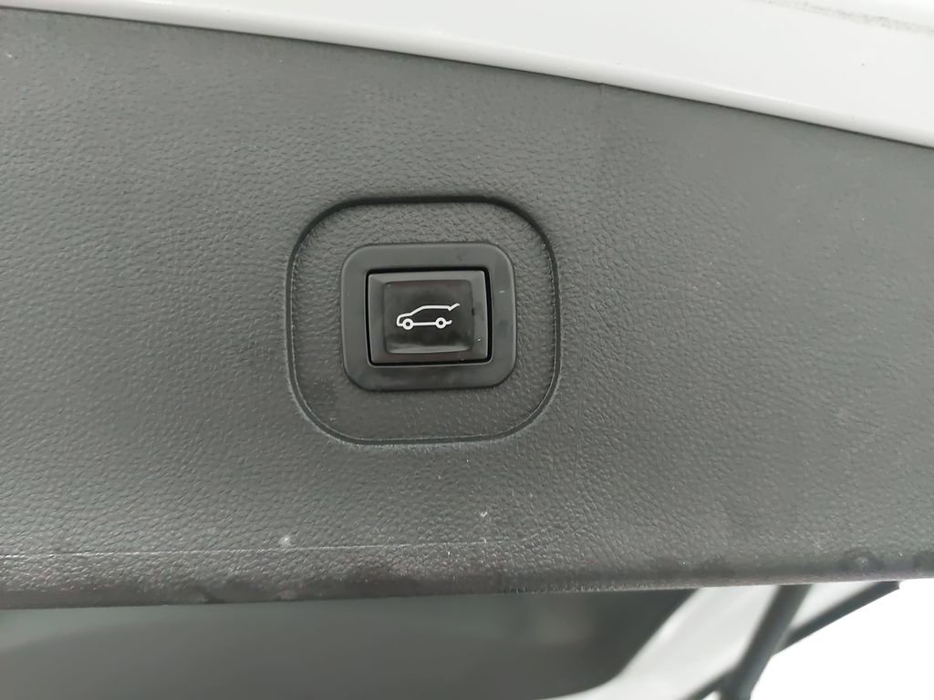 2016 GMC TERRAIN - Image 13