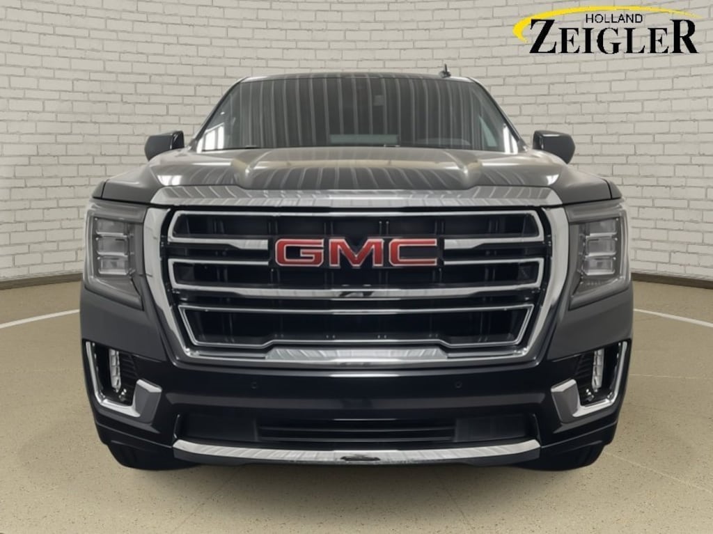 New 2024 GMC Yukon XL SLT SUV