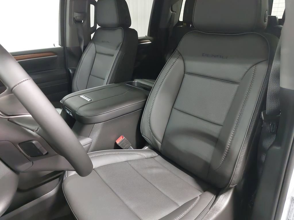 2025 GMC SIERRA HD - Image 14