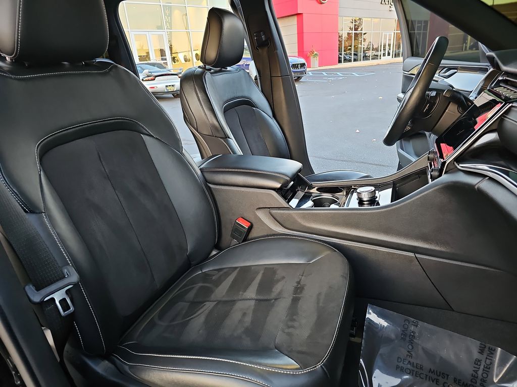 2022 JEEP GRAND CHEROKEE - Image 10