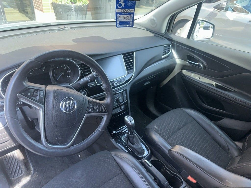2021 Buick Encore Preferred photo 3
