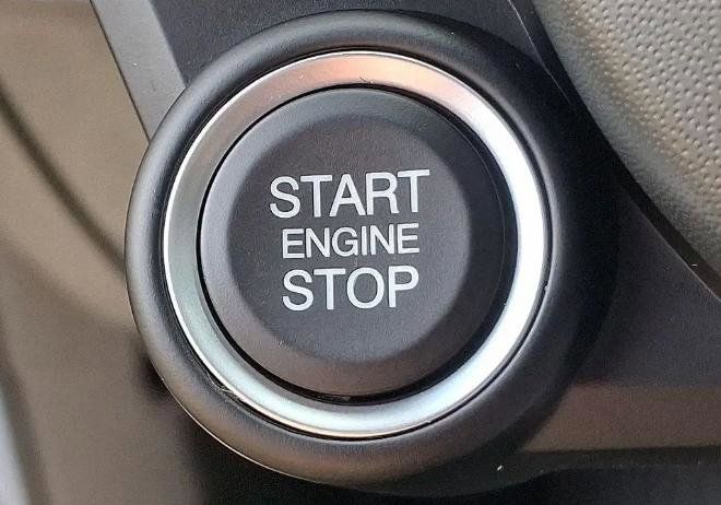 2023 ALFA ROMEO STELVIO - Image 14