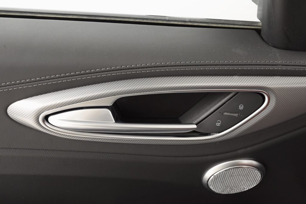 2025 Alfa Romeo Giulia Base - Photo 33