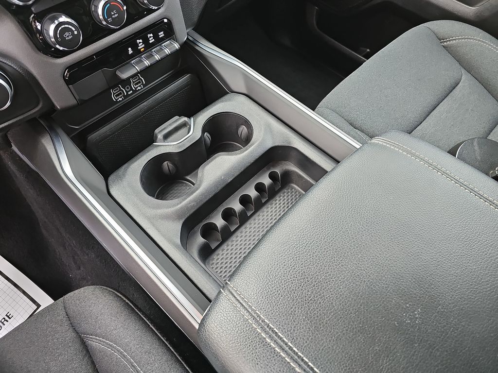 2025 RAM 1500 - Image 22