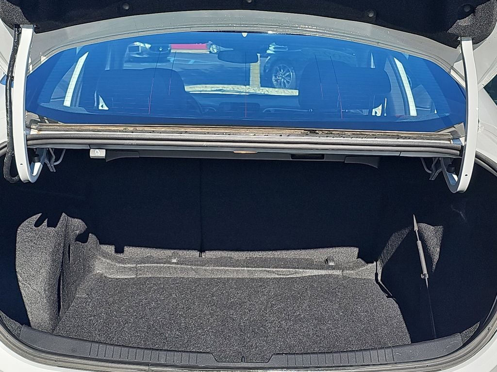 2025 CHEVROLET MALIBU - Image 12