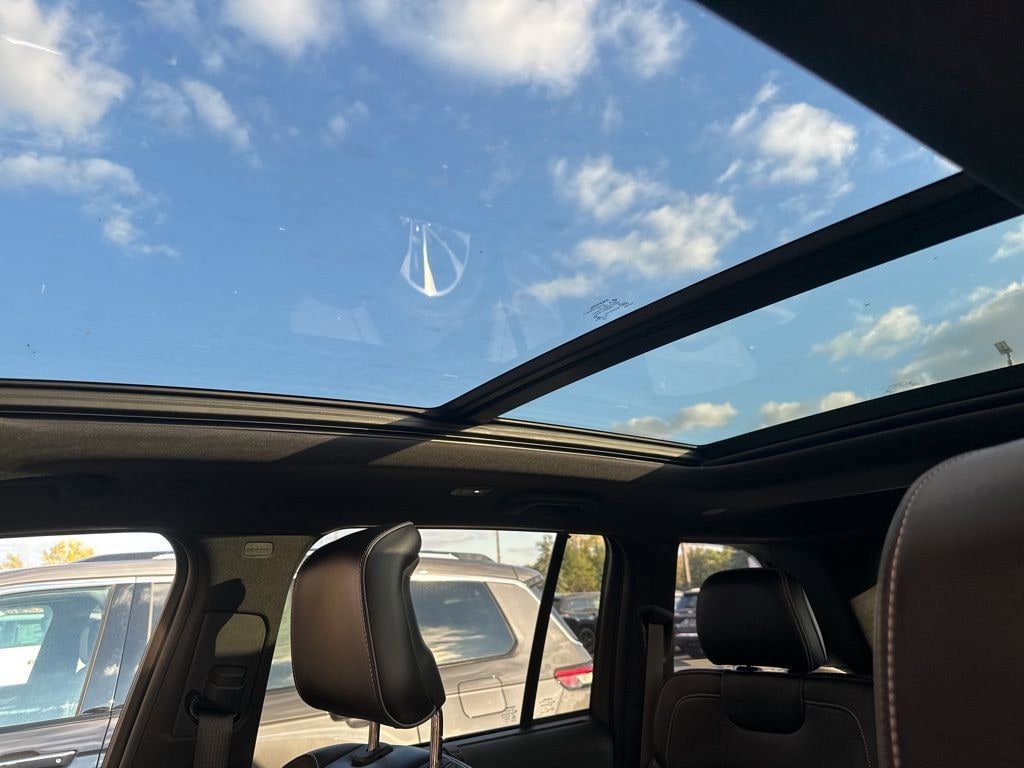 Certified 2022 Jeep Grand Cherokee Overland SUV