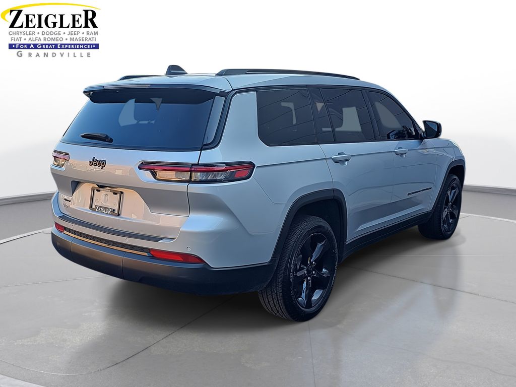 2023 JEEP GRAND CHEROKEE L - Image 5