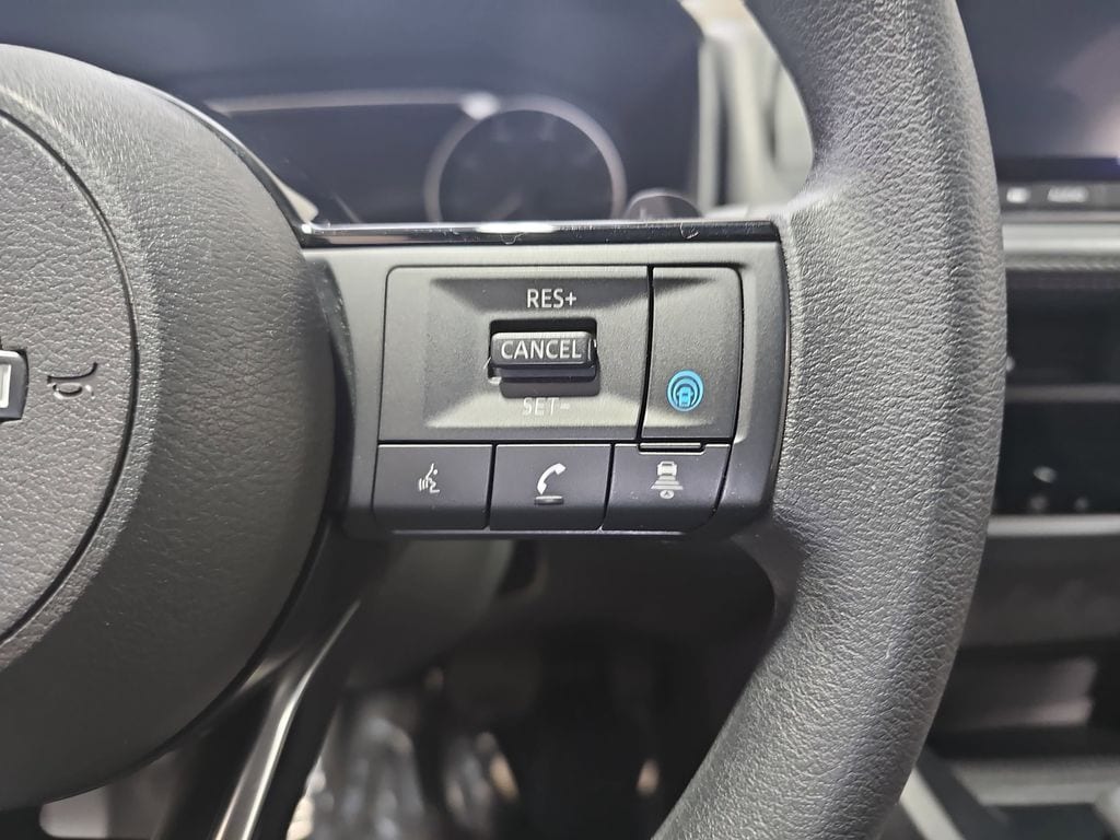 2023 NISSAN ROGUE - Image 17