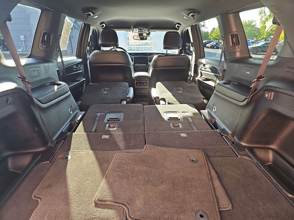 2023 JEEP GRAND CHEROKEE L - Image 13