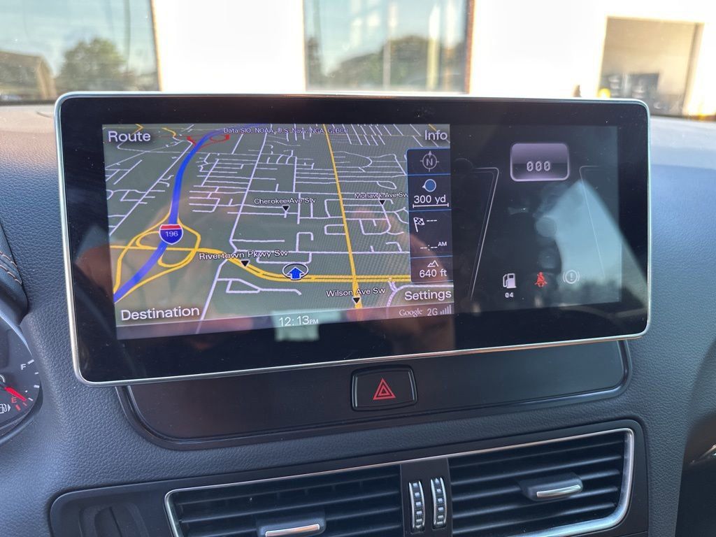 2015 Audi Q5 3.0T Prestige Premium photo 3